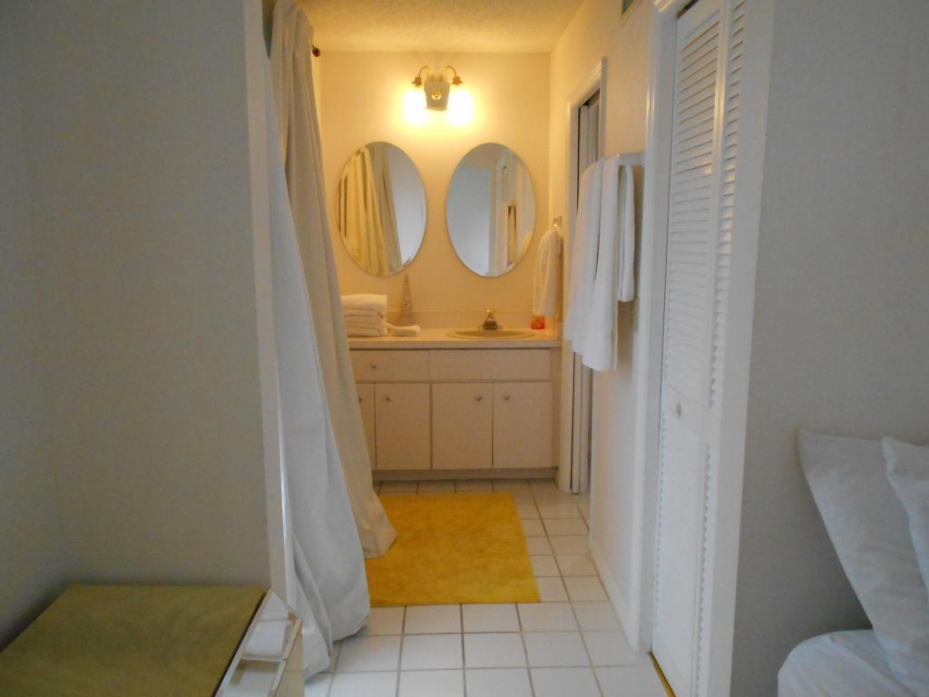 3000 Sq Ft Beach And Bay Condo St. Pete Beach Exterior foto