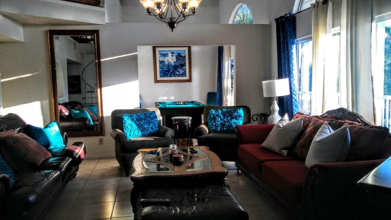3000 Sq Ft Beach And Bay Condo St. Pete Beach Exterior foto